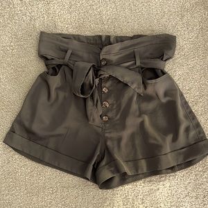 EXPRESS waistpaper shorts